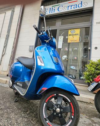 vespa gts 125