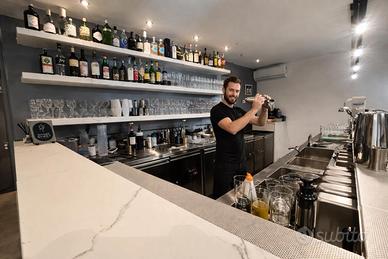 GFP - COCKTAIL CON CUCINA BAR ZONA LUNGOLAGO