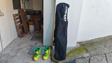 Tavola snowboard Drake e scarponi