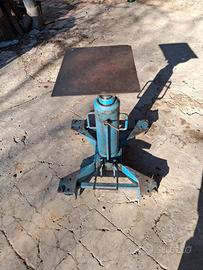 sollevatore idraulico a 2 stadi