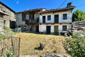 CASA INDIPENDENTE A VIÙ