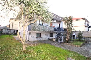 Villa di 158 m² con 3 locali a Limbiate