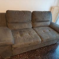 Divano tre posti