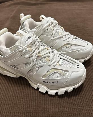 Balenciaga Track