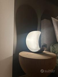 Lampada da tavolo di design CURL (Luceplan)
