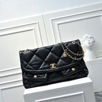 Borsa tote trapuntata Chanel 25K con patta