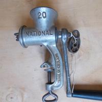 Tritacarne manuale in ghisa spong 20