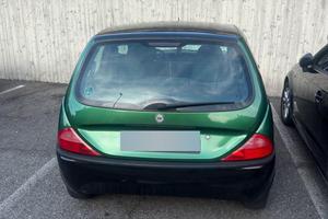  Ypsilon 
