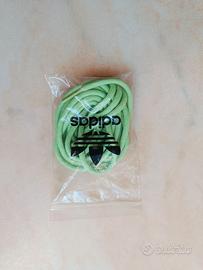 Lacci Adidas originali Verde prato nuovi