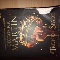 Romanzo " Il Trono di Spade."