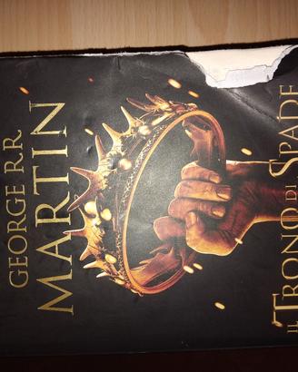 Romanzo " Il Trono di Spade."