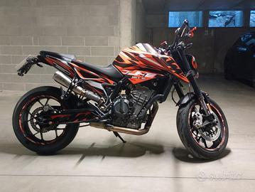 KTM 790 Duke