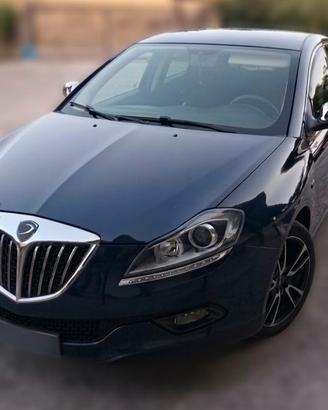 Lancia Delta Benzina/Metano T-Jet