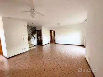 Villa a schiera a Maniago