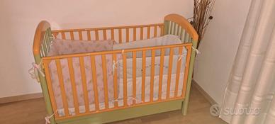 culla con cassettiera in legno 