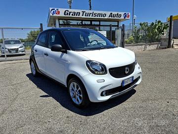 SMART ForFour 70 1.0 twinamic Youngster PREZZO R
