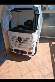 Mini Camion Mercedes 