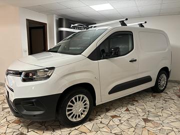 Toyota proace 1200 110cv confort 220 KM