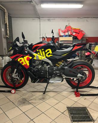 Aprilia Tuono 660 factory