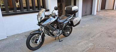 Honda Transalp XL700V