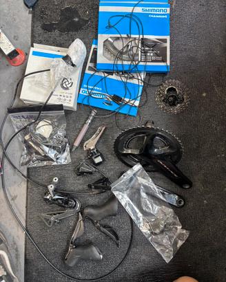 Gruppo shimano Dura-Ace Di2 R9170 11v disco