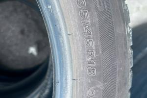 4 gomme usate Bridgestone Turanza 235/45/R18  94W