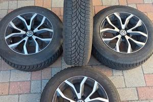 Cerchioni volkswagen originali più gomme invernali