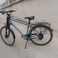 BIKE A PEDALATA ASSISTITA 