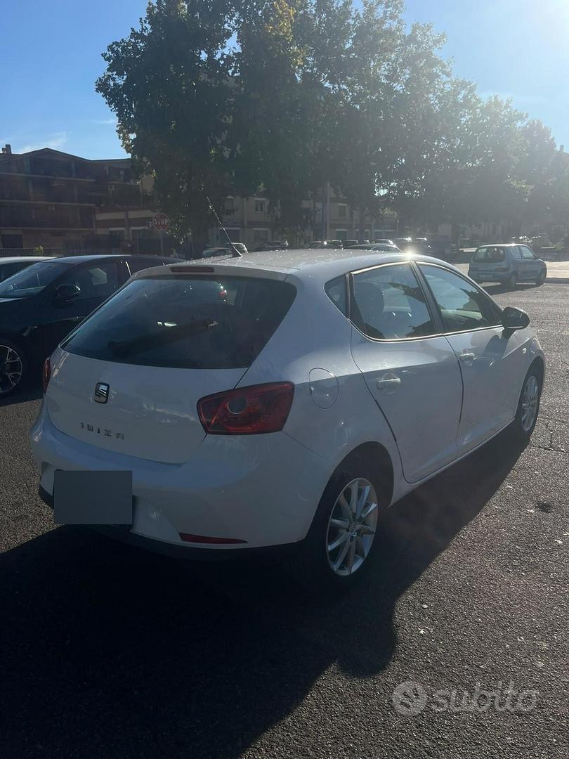 Seat Ibiza 2013 photo 4