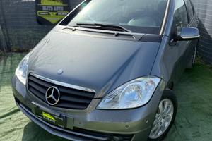 Mercedes CLASSE A 160 BENZINA GANCIO TRAINO NUOVO