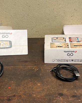 Due  TomTom Go 51  61