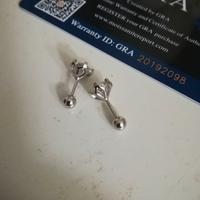 Orecchini con diamante  da 1+1carato