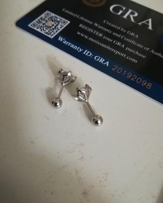 Orecchini con diamante  da 1+1carato