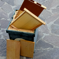 Materiale per apicoltura