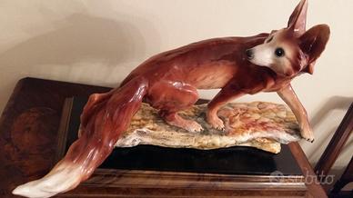 SCULTURA IL TERRA COTTA MAIOLICATA MANO.