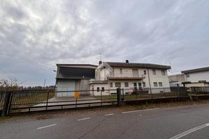 CAPANNONE A SOLBIATE OLONA