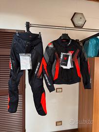 Dainese giacca + pantaloni. Nuovi, taglia 46