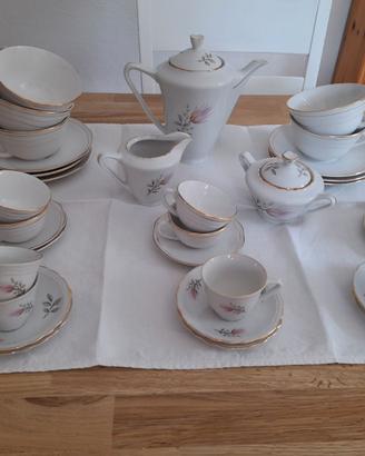 Servizio da caffè e te  in porcellana
