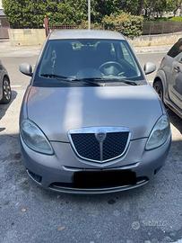 Lancia Ypsilon 1.2 oro 60 Cv