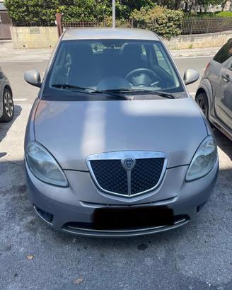 Lancia Ypsilon 1.2 oro 60 Cv