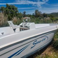 Barca Saver 690 senza motore