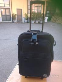 trolley 24/48 ore come nuovo