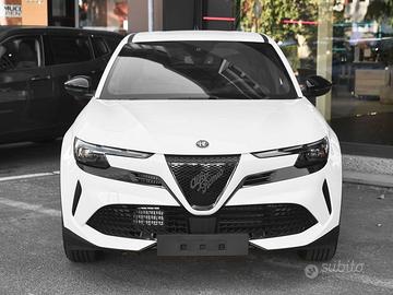 Alfa Romeo Junior 1.2 ibrida 145cv edct6