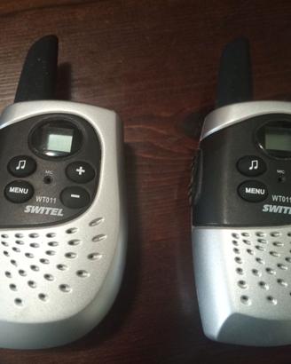 Walkie talkie radio portatili.