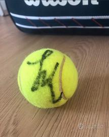 pallina autografata Jannik Sinner-Roland Garros