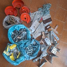 Lotto Ferramenta Mista: Staffe, Bulloneria, Catena