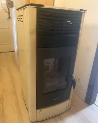 Stufa pellet Lincar