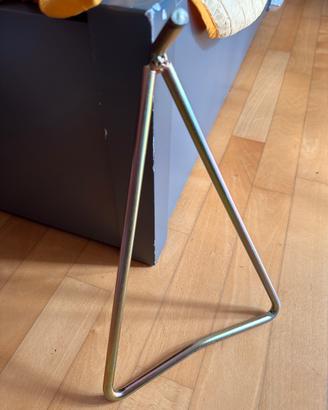 Cavalletto a triangolo