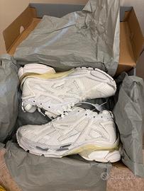 balenciaga runner bianche
