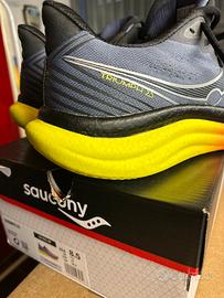 Scarpa running SAUCONY